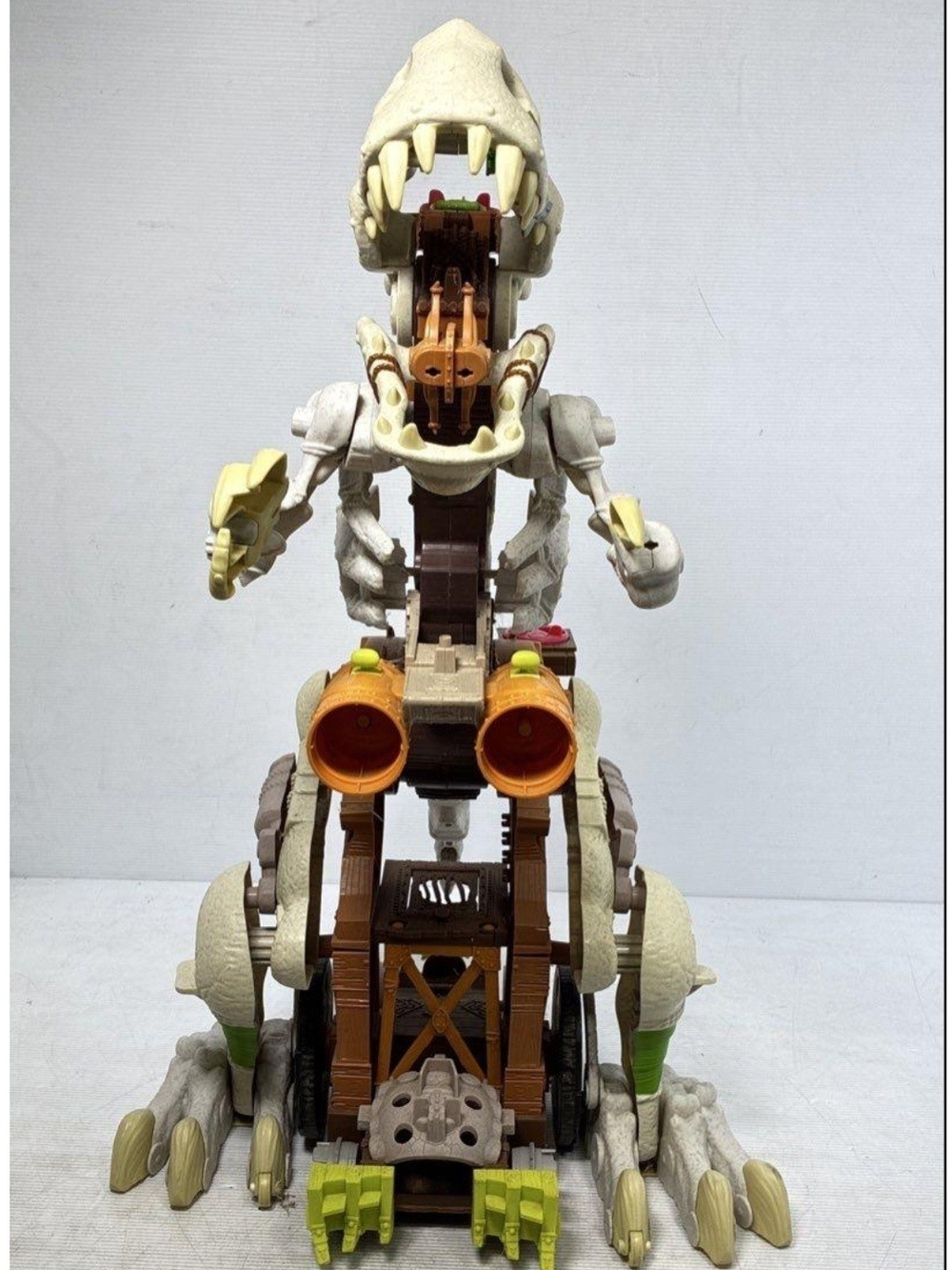 2015 Mattel Fisher Price Imaginext Ultra T-Rex DinoPlayset with Orange Launchers
